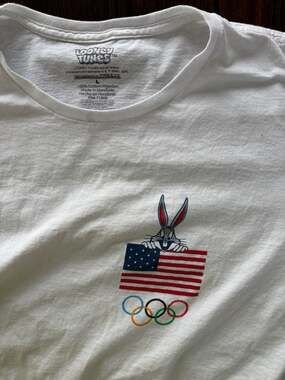 Looney Tunes Bugs Bunny USA Olympics Graphic Tshirt Size Large